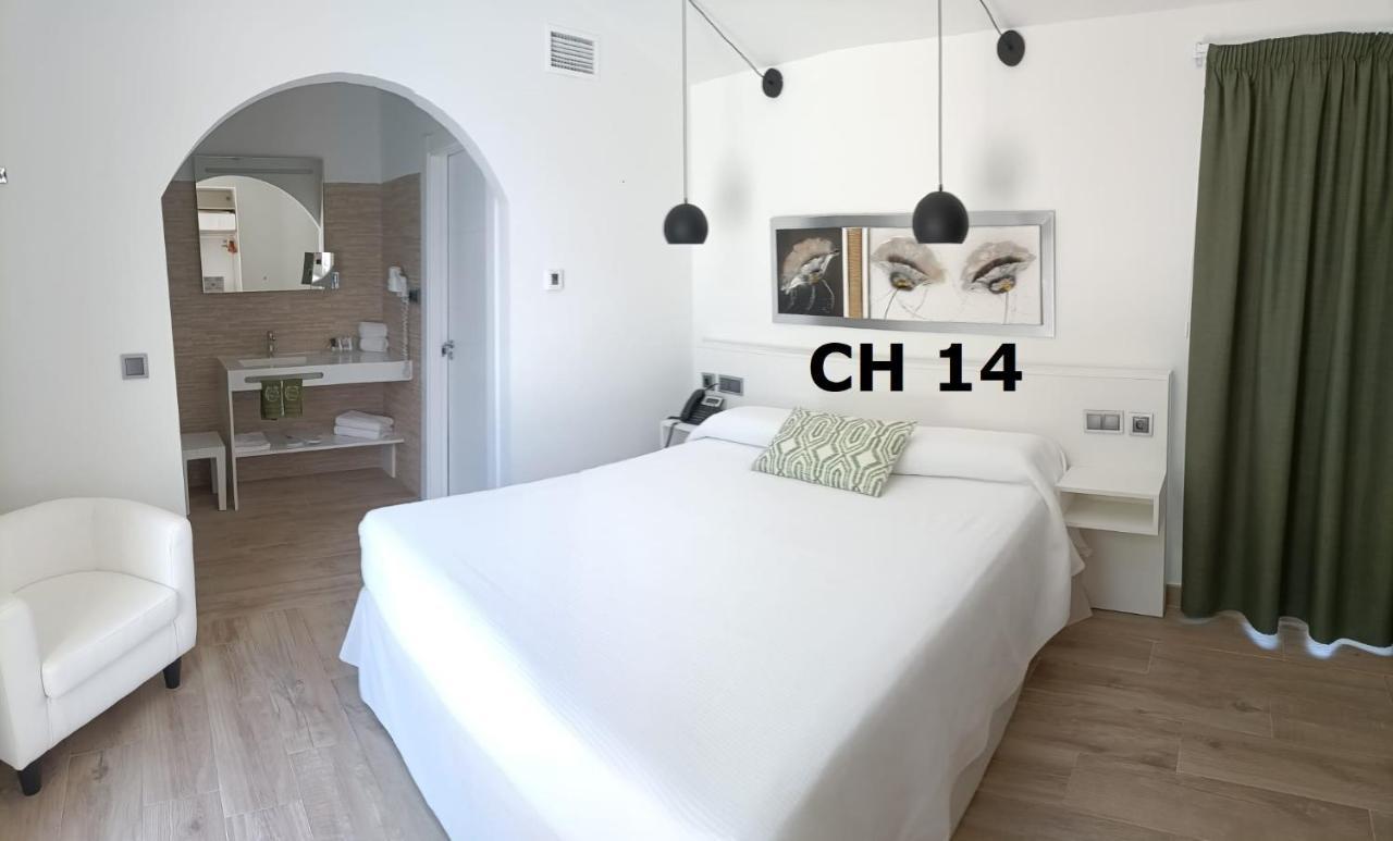 Artmonia Hotel Castalla Luaran gambar