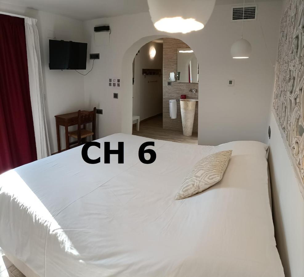 Artmonia Hotel Castalla Luaran gambar