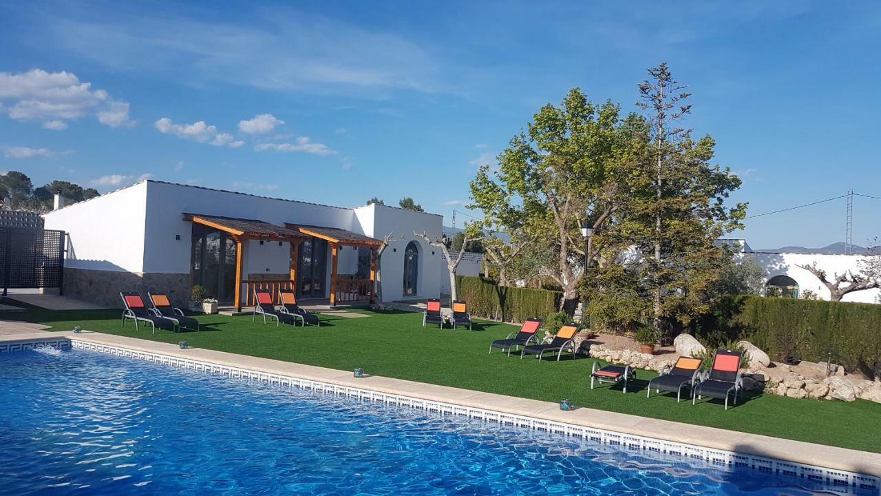 Artmonia Hotel Castalla Luaran gambar