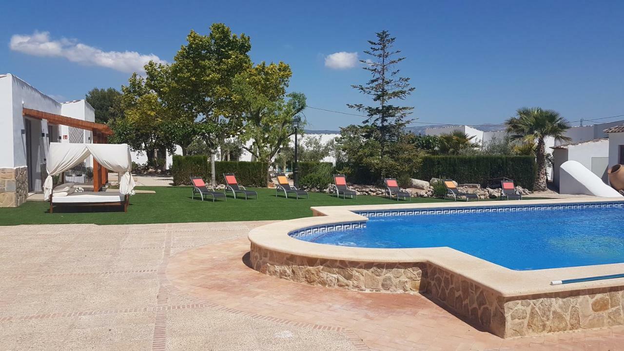Artmonia Hotel Castalla Luaran gambar