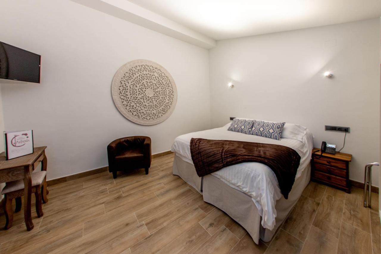 Artmonia Hotel Castalla Luaran gambar