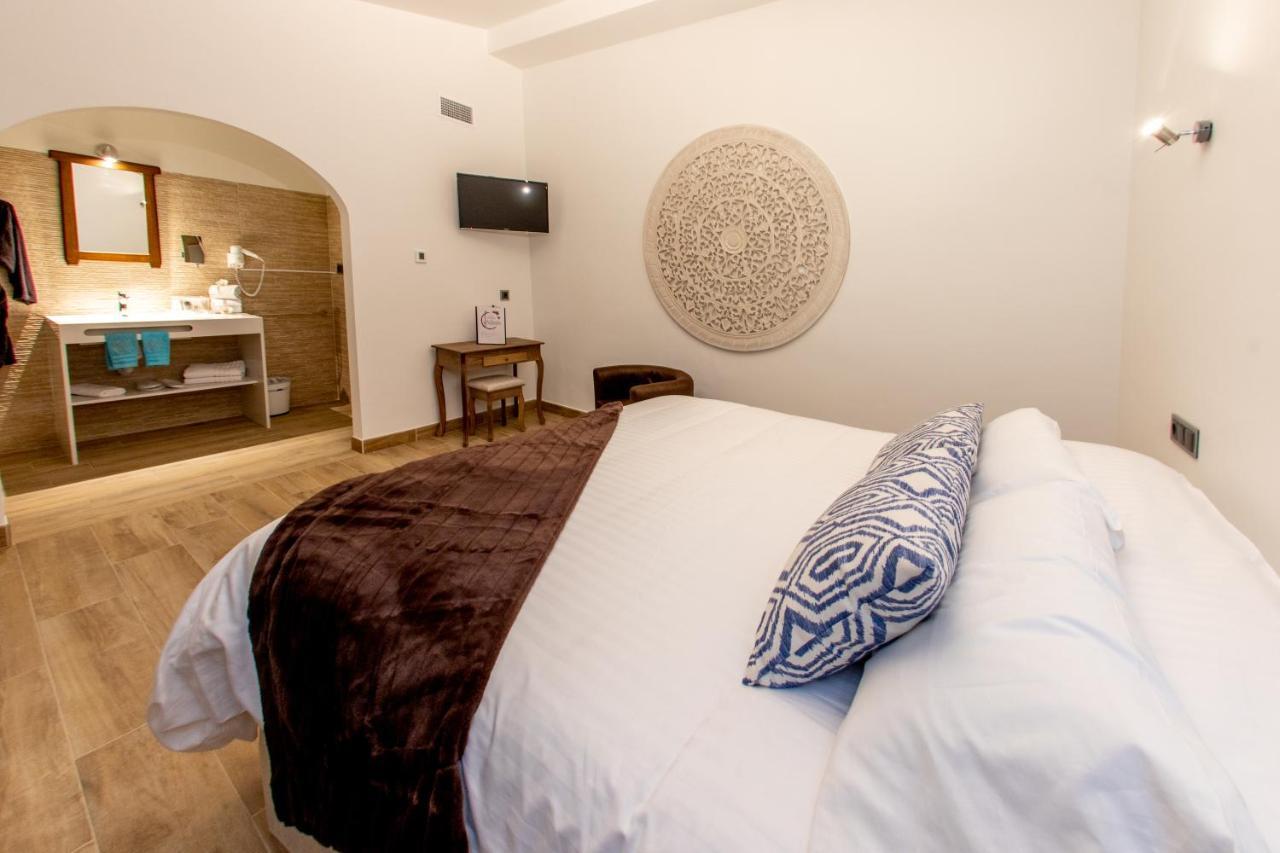 Artmonia Hotel Castalla Luaran gambar